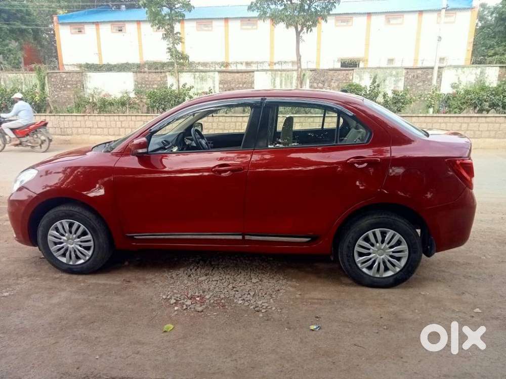 Maruti Suzuki Swift Dzire 1.3 Vxi, 2022, Petrol