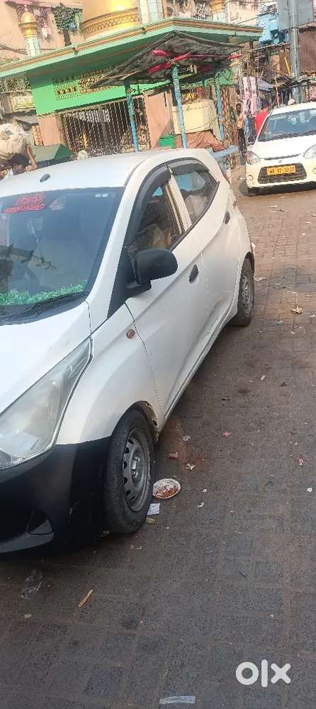 Hyundai Eon 2017 Petrol 80000 Km Driven