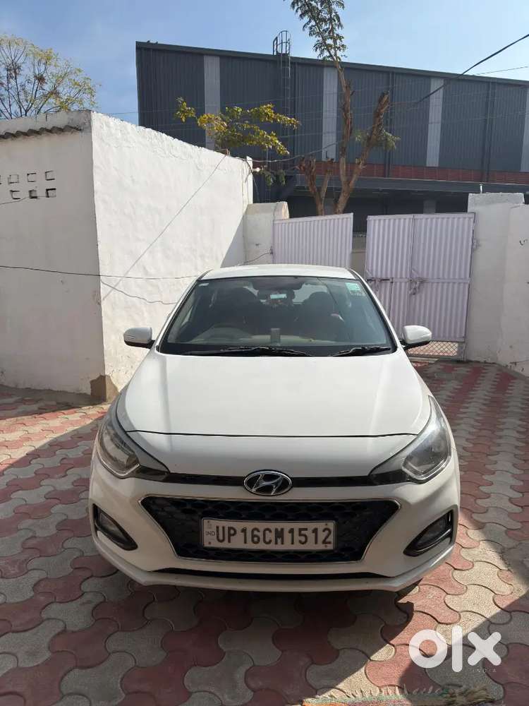 Hyundai I20 2020 Petrol 75000 Km Driven