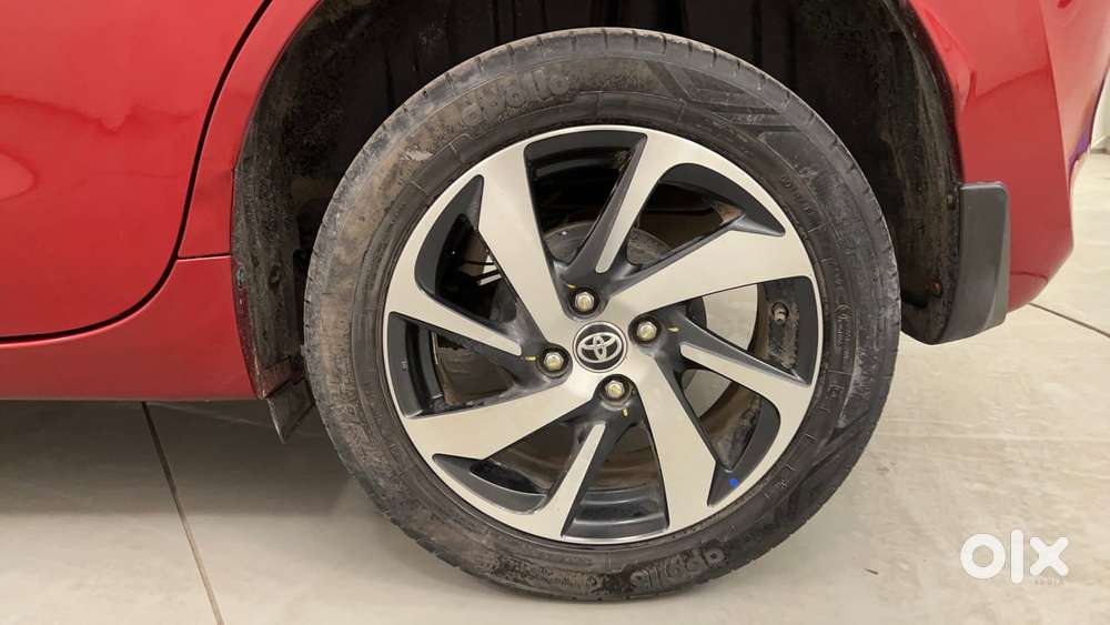 Toyota Glanza 1.2 V Amt, 2022, Petrol