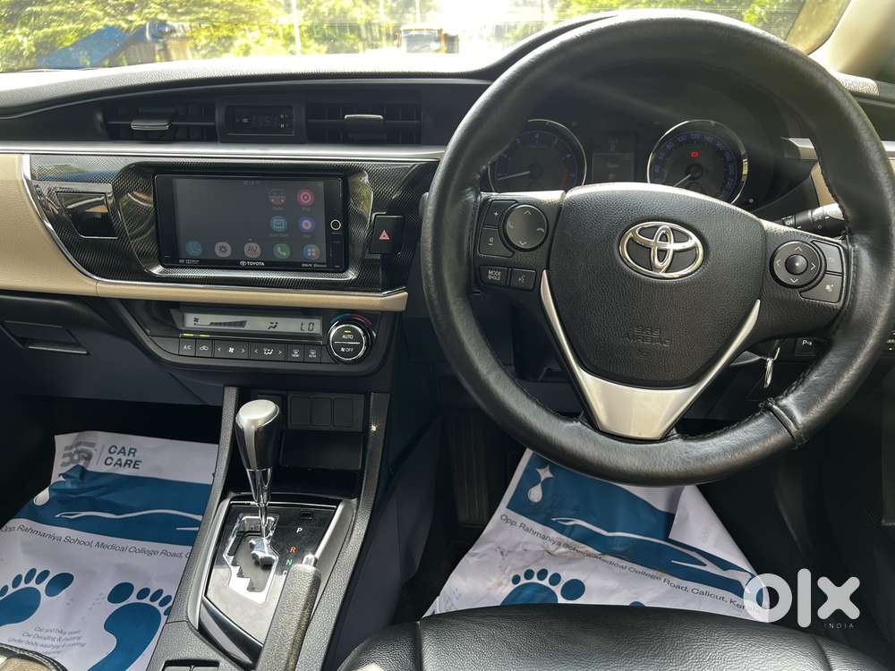 Toyota Corolla Altis [2014-2017] 1.8 G Cvt, 2017, Petrol