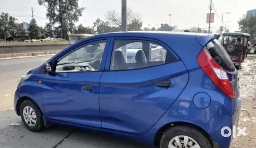Hyundai Eon Magna + 2011