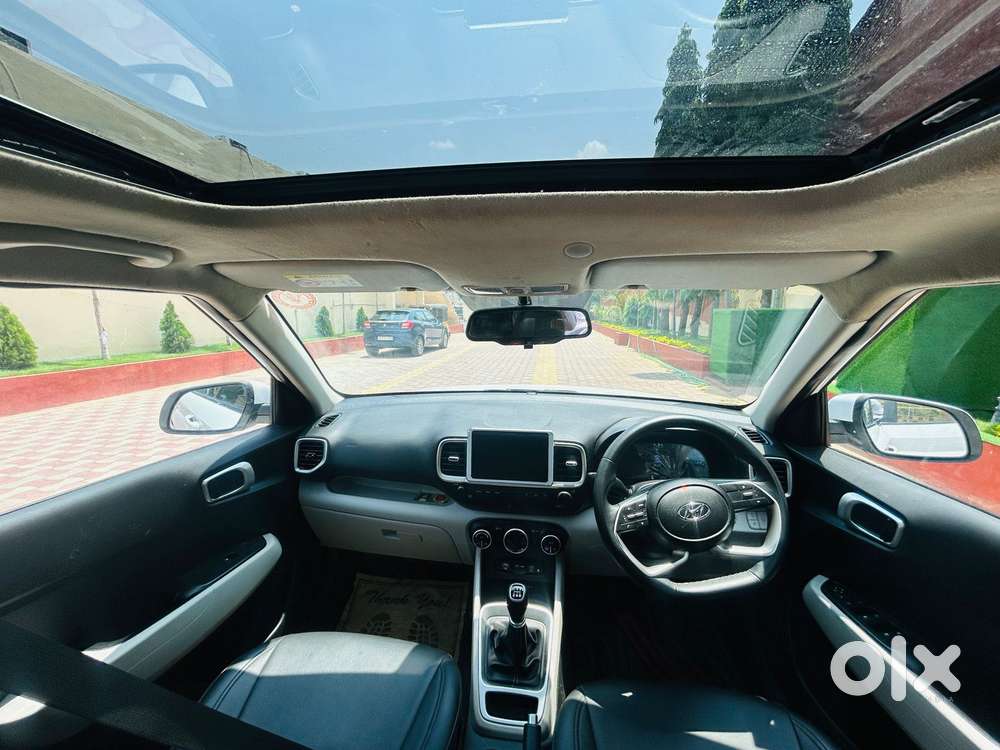 Hyundai Venue Sx, 2024, Petrol