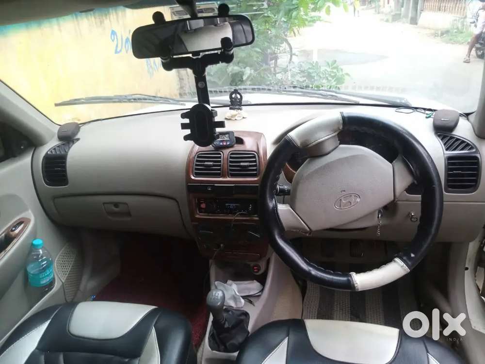 Hyundai Accent Hatchback 2013 Petrol 150000 Km Driven