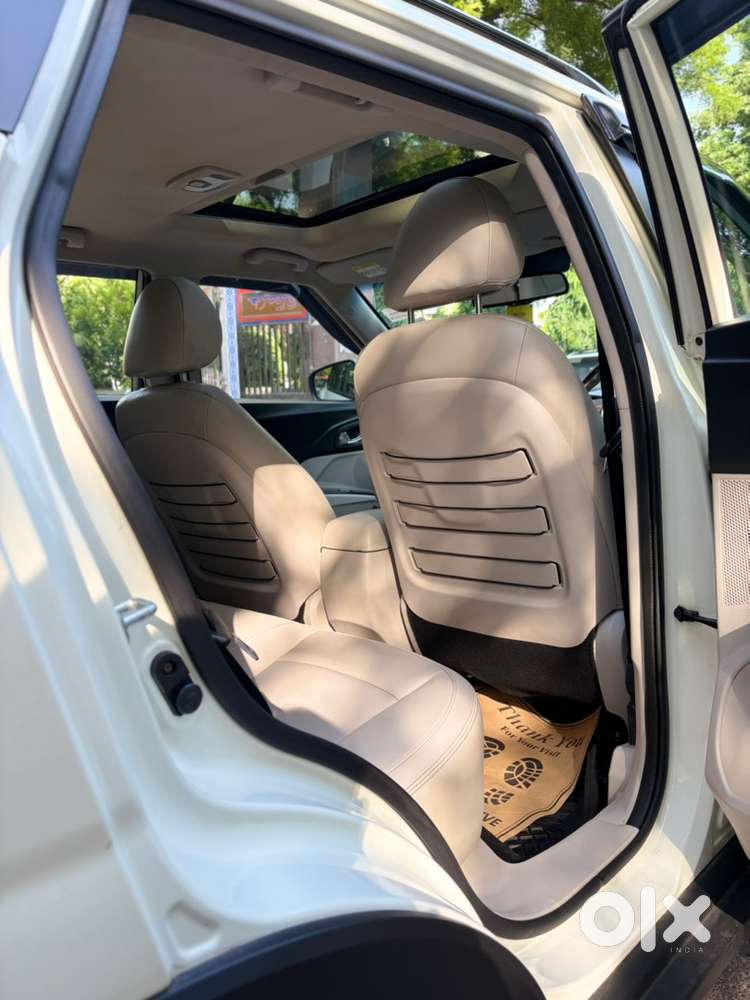 Mahindra Xuv300  W8 Optional Diesel 2019