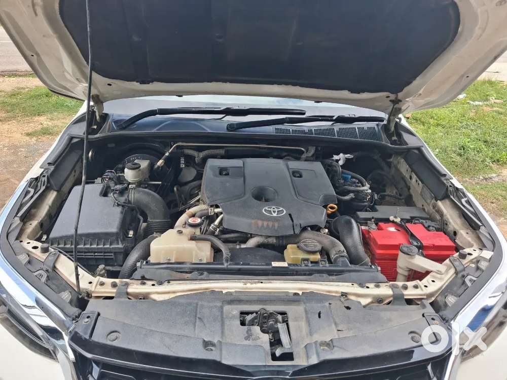 Toyota Fortuner Legender 2021