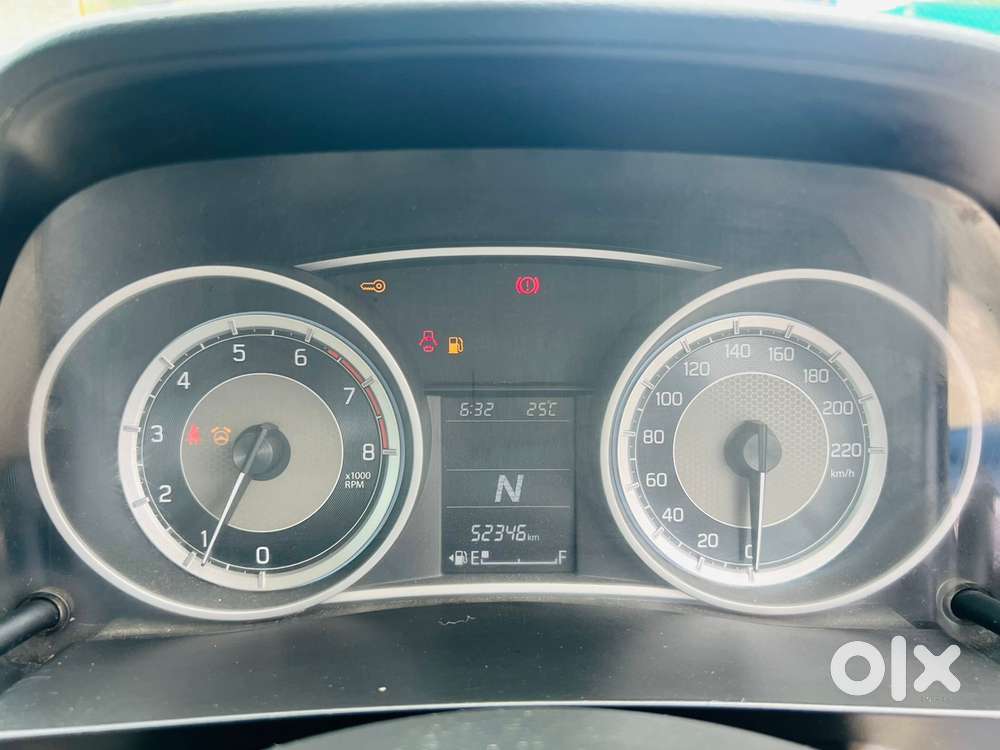 Maruti Suzuki Swift Dzire Amt Zxi Plus, 2017, Petrol