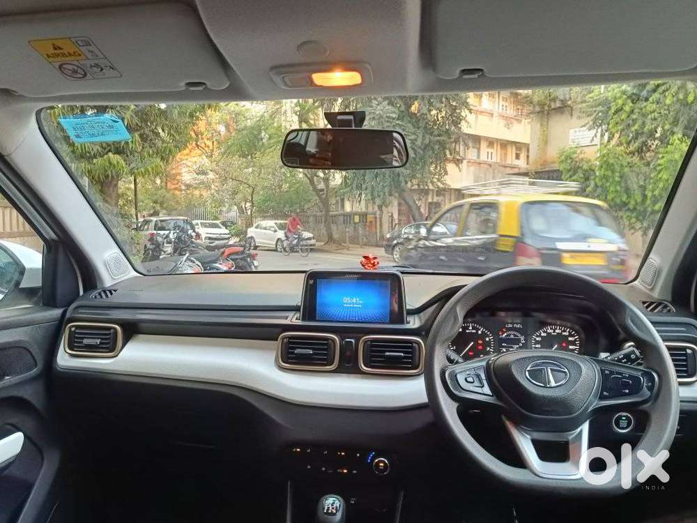 Tata Punch 1.2 Revotron Accomplished Dazzle Pack Mt, 2022, Petrol