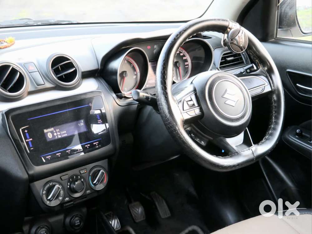 Maruti Suzuki Swift 1.2 Vxi (o), 2023, Petrol