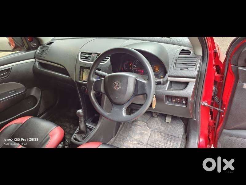 Maruti Suzuki Swift Lxi Optional-o, 2016, Petrol