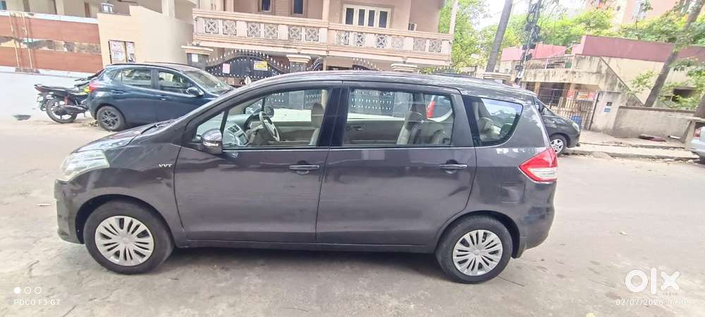 Maruti Suzuki Ertiga Vxi Shvs, 2013, Petrol