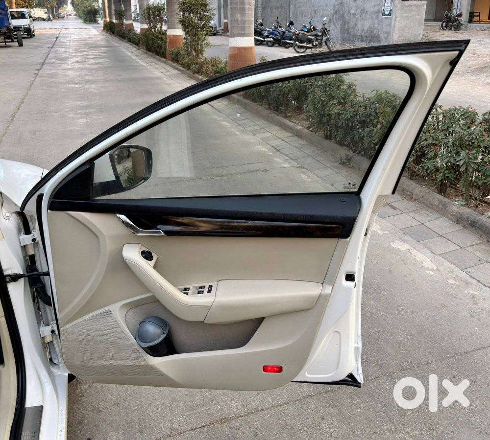 Skoda Octavia 2.0 Ambition Tdi Cr At, 2013, Diesel