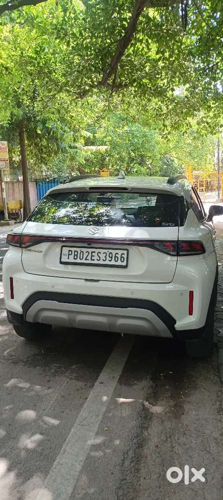 Maruti Suzuki Fronx 2024 Cng & Hybrids 50000 Km Driven