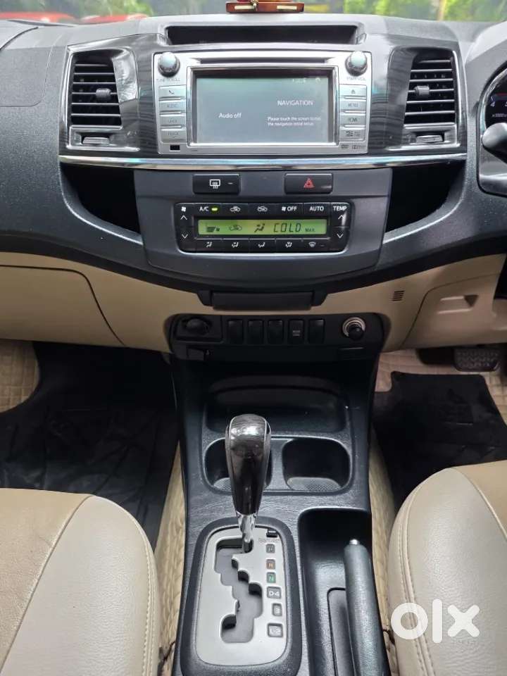 Toyota Fortuner 4x2 At, 2015, Diesel