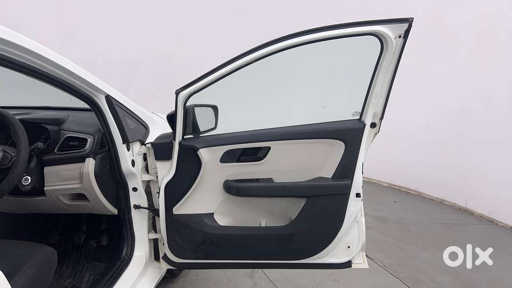 Tata Altroz 1.5 Xe Diesel, 2022, Diesel