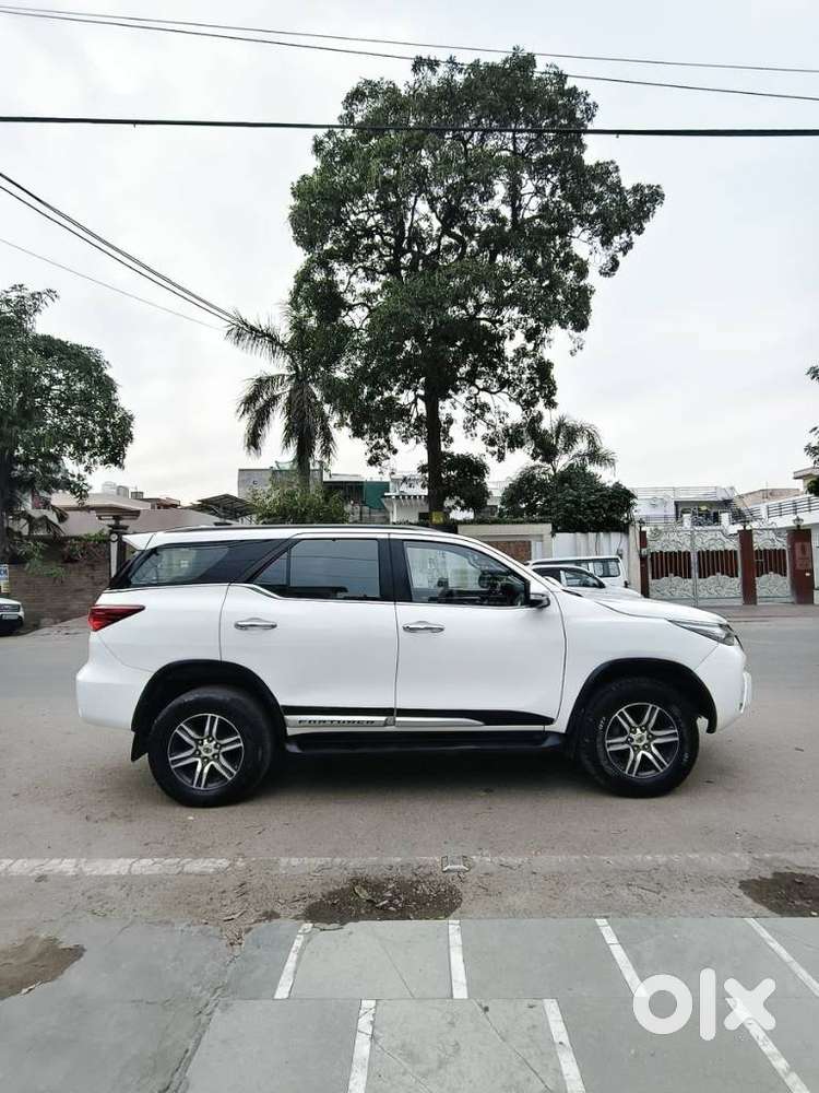Toyota Fortuner 2.8 2wd Mt, 2017, Diesel
