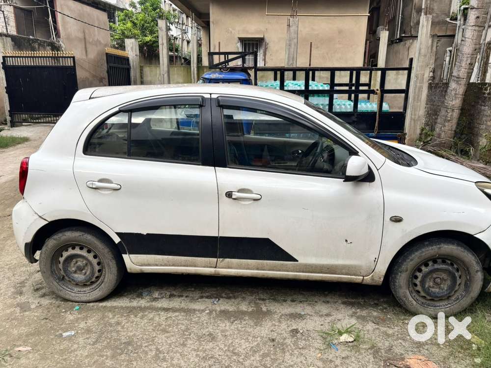 Nissan Car 2016 Drive