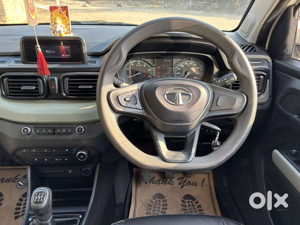 Tata Punch Camo Adventure Mt, 2023, Petrol