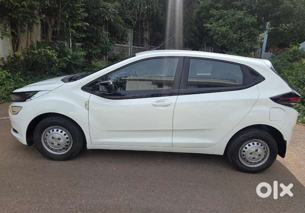 Tata Altroz 1.2 XM, 2021, Petrol