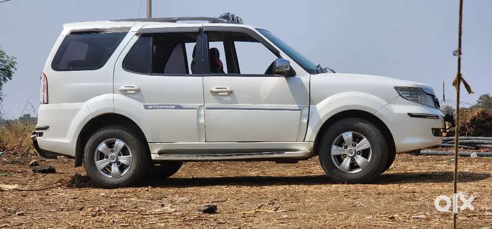 Tata Safari Storme 2015 Diesel 85000 Km Driven