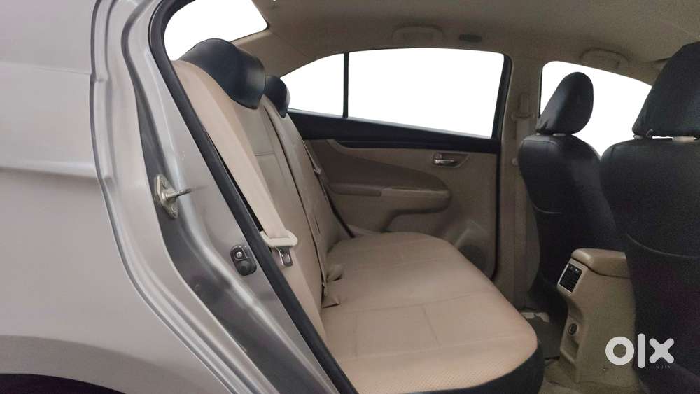 Maruti Suzuki Ciaz Zdi Shvs, 2016, Diesel
