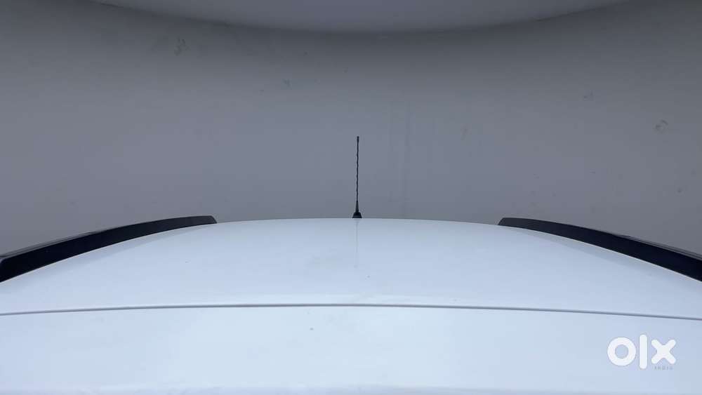 Tata Punch 1.2 Revotron Creative Amt Dual Tone, 2022, Petrol