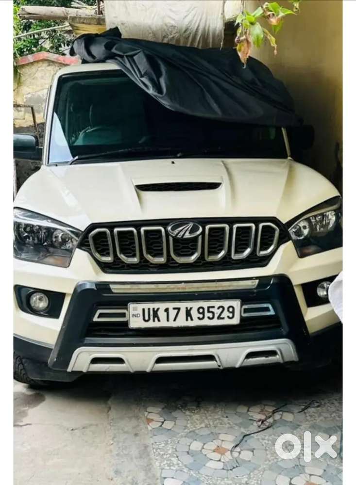 Mahindra Scorpio Classic 2019 Diesel Manual