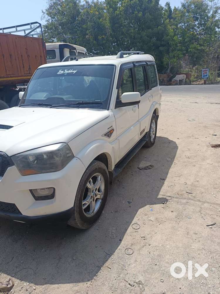 Mahindra Scorpio Diesel 2015
