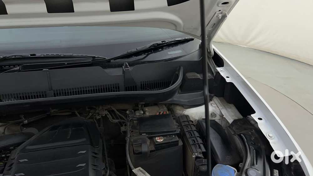 Volkswagen Taigun Topline 1.0 Tsi At (electric Seats), 2022, Petrol