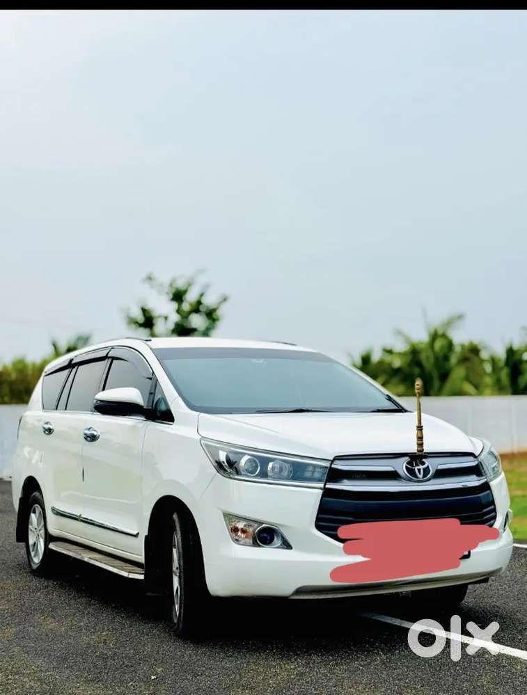 Toyota Innova Crysta 2018