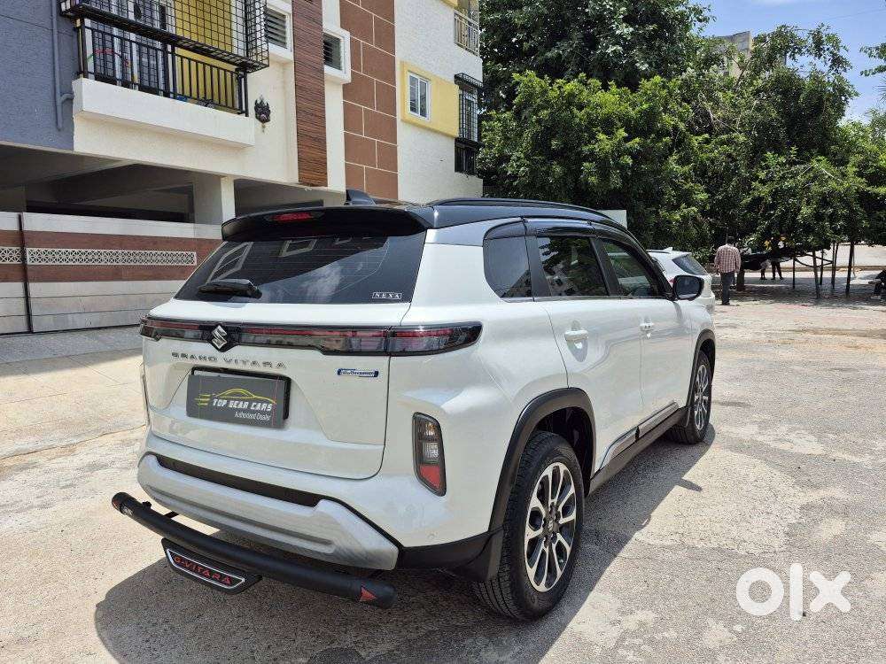 Maruti Suzuki Grand Vitara 1.5 Alpha Smart Hybrid, 2024