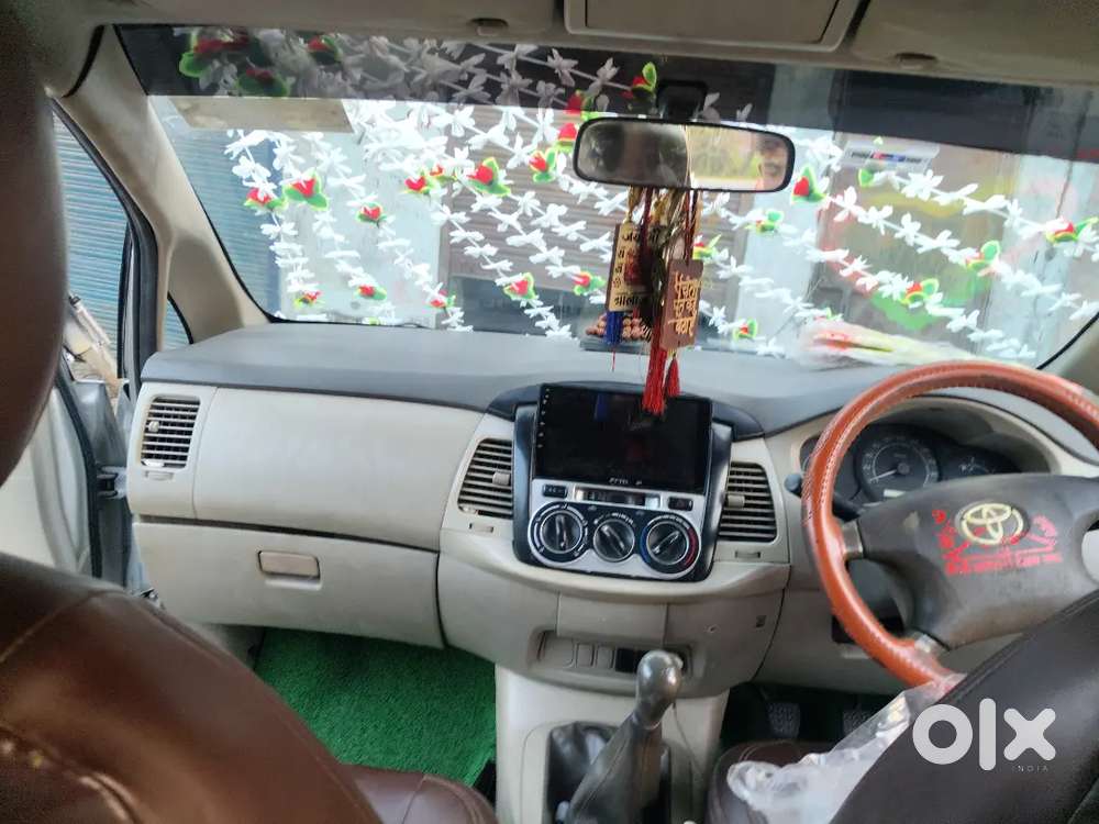 Toyota Innova Diesel 2012 7-seater