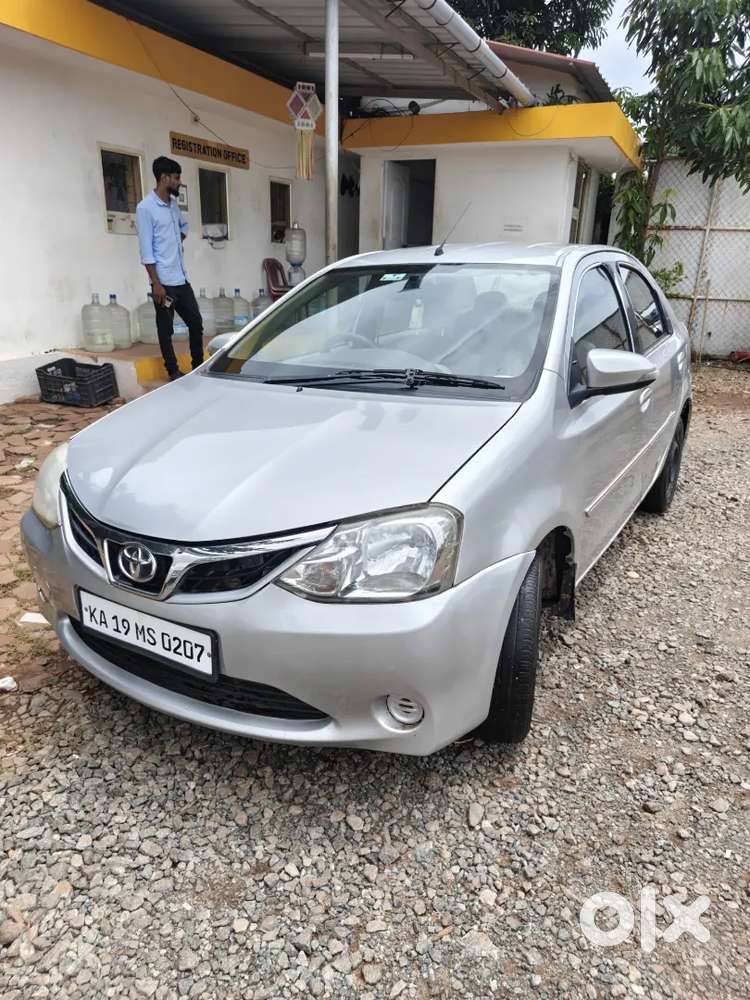 Toyota Etios 2015 Diesel 116000 Km Driven Showroom Maintained