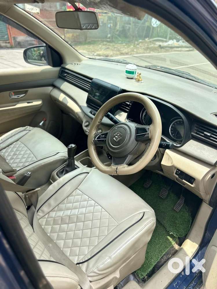 Car Pe Body Pe Thora Bhut Srech H