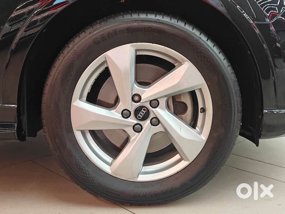 Audi Q3 40 Tfsi Technology, 2024, Petrol