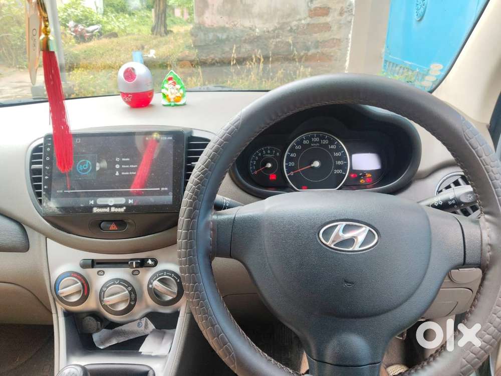 Hyundai I10 Sportz 2012