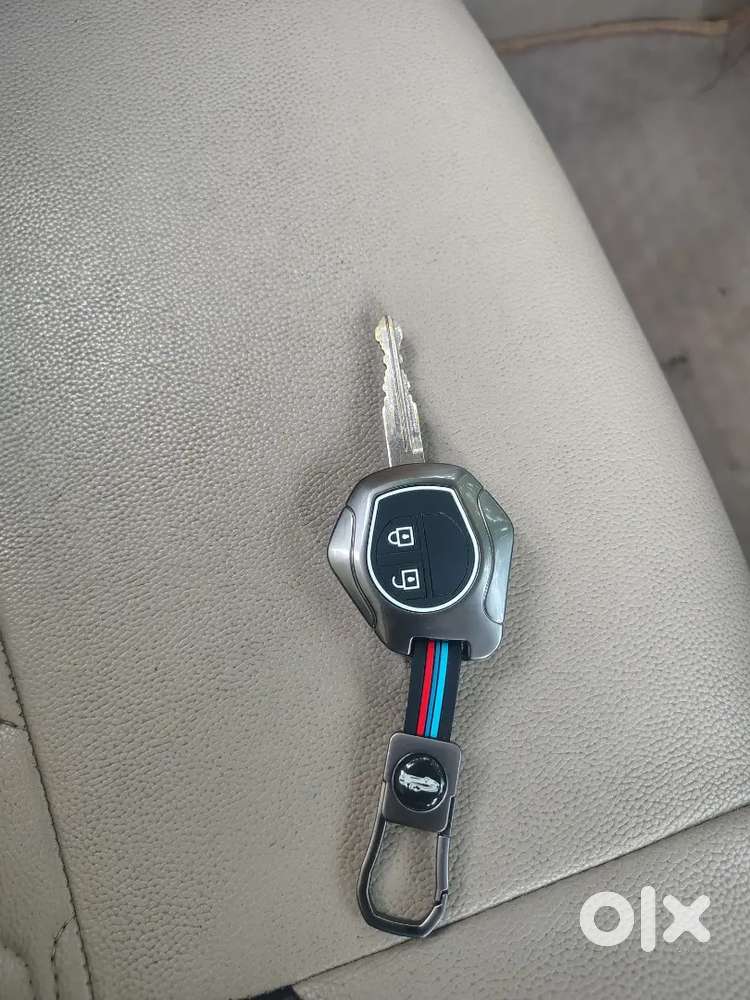 Maruti Suzuki Dzire 2015 Diesel 94000 Km Driven