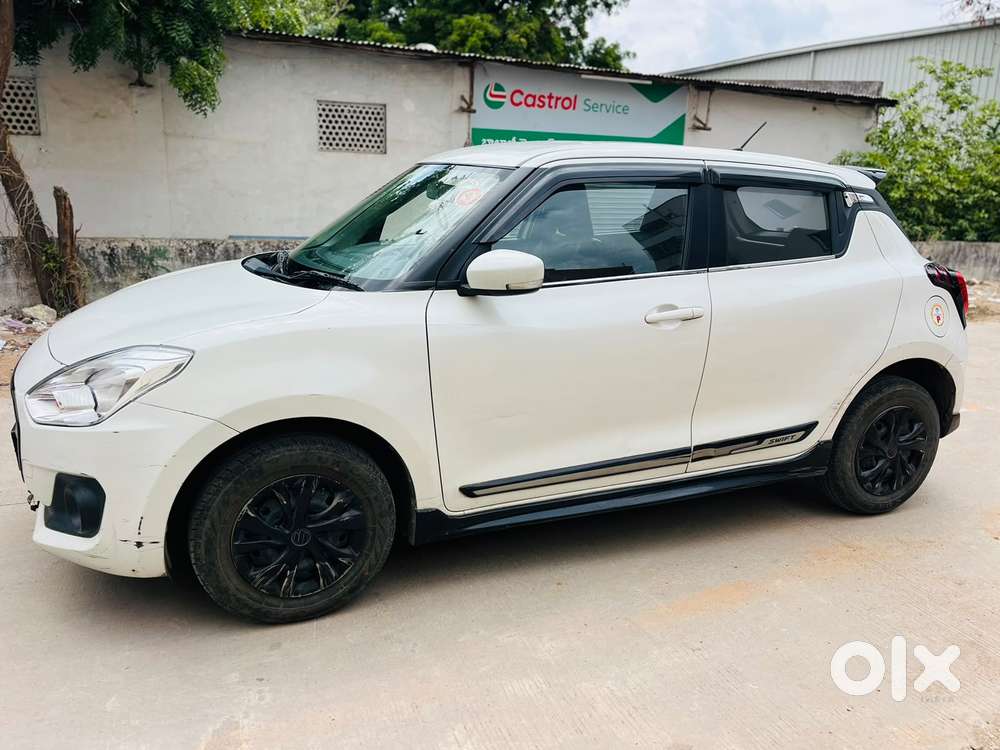 Maruti Suzuki Swift 1.2 Vxi (o), 2023, Petrol