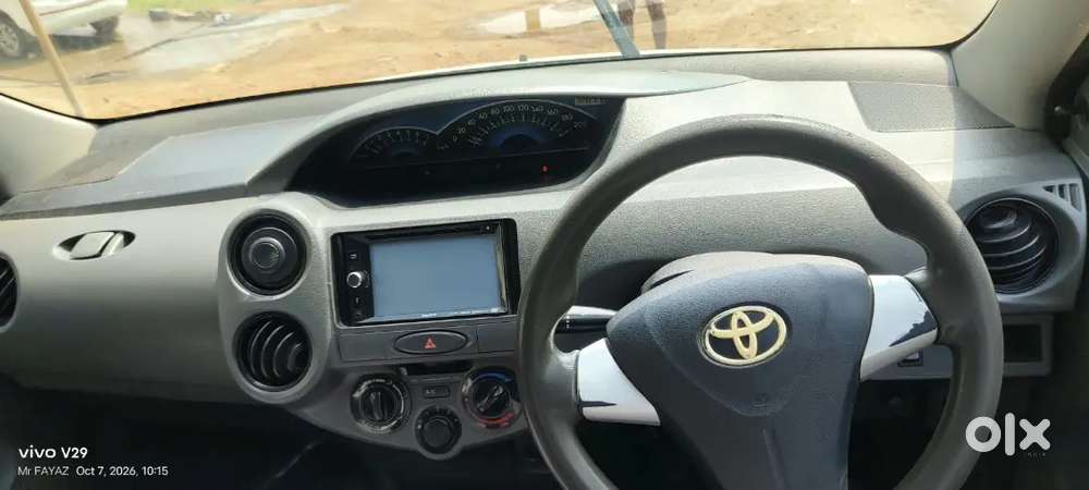 Toyota Etios Cross 2017