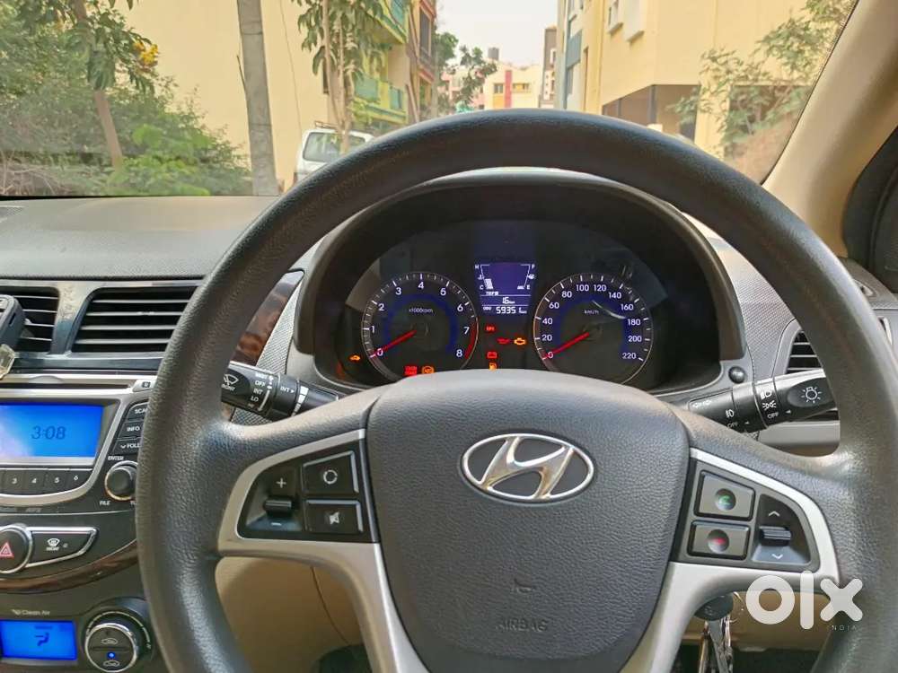 Hyundai Verna 2014 Petrol 59360 Km Driven