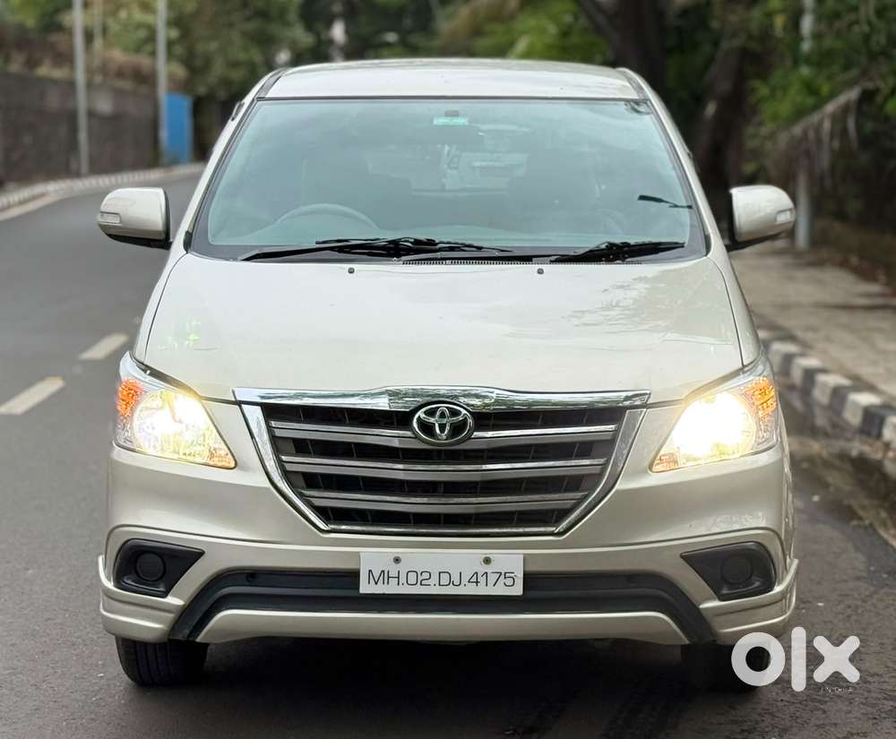 Toyota Innova 2.5 Vx (diesel) 8 Seater Bs Iv, 2014, Diesel