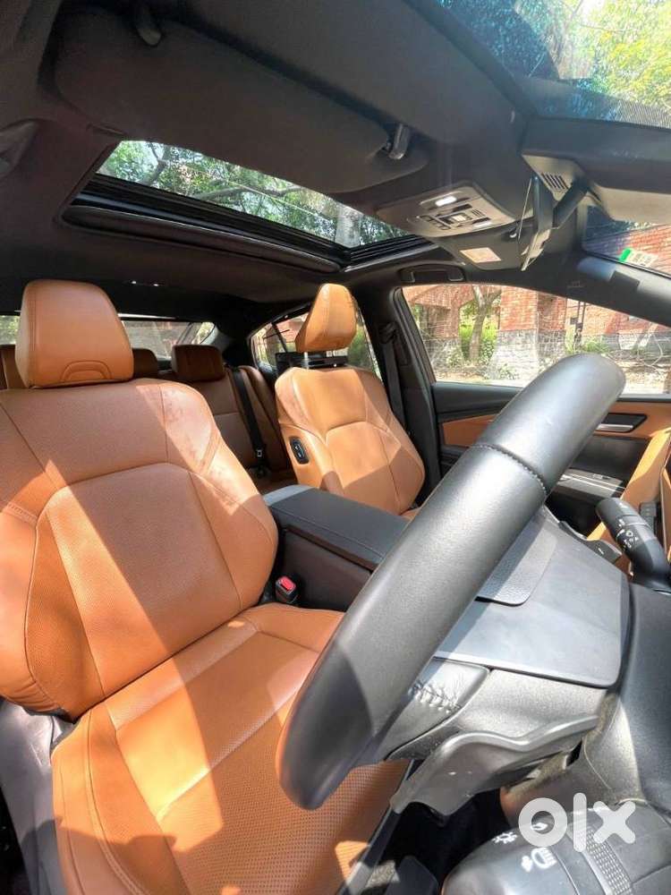 Toyota Camry 2.5 Hybrid, 2025, Petrol