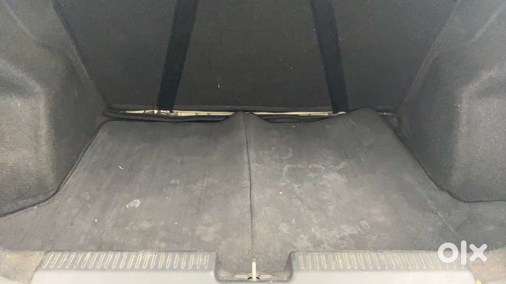 Maruti Suzuki Swift Dzire Amt Vxi, 2018, Petrol