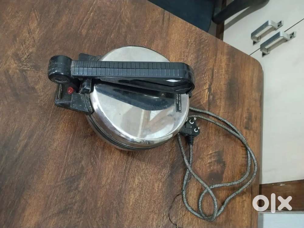 Roti maker, food processor and electric kettle