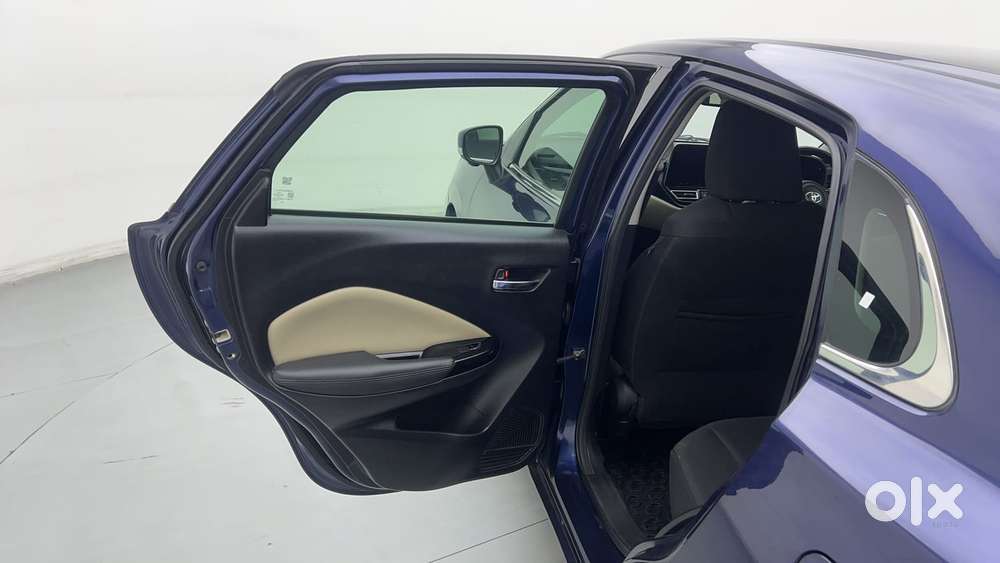 Toyota Glanza 1.2 V Amt, 2023, Petrol