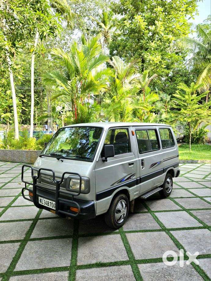 Maruti Suzuki Omni 8 Seater, 2012, Petrol