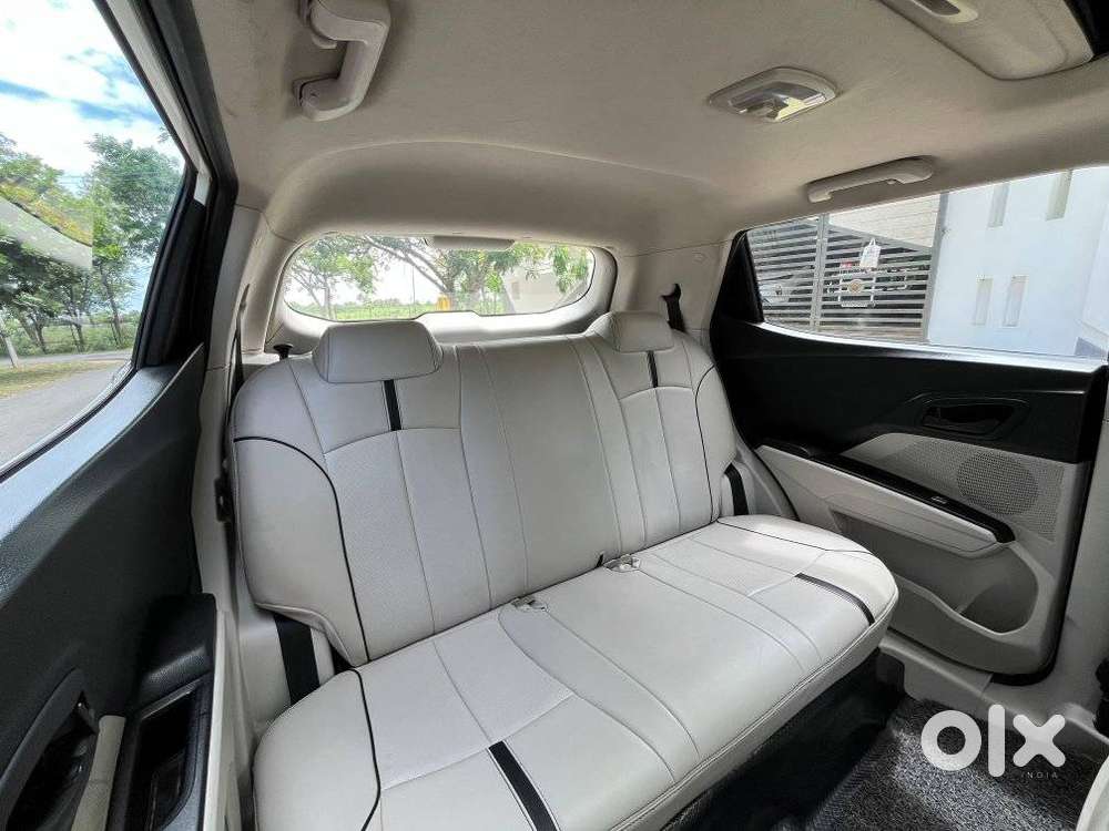 Mahindra Xuv300, 2022, Diesel