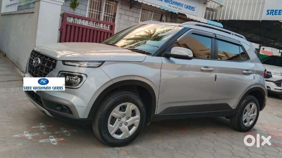 Hyundai Venue 1.2 S Plus, 2021, Petrol
