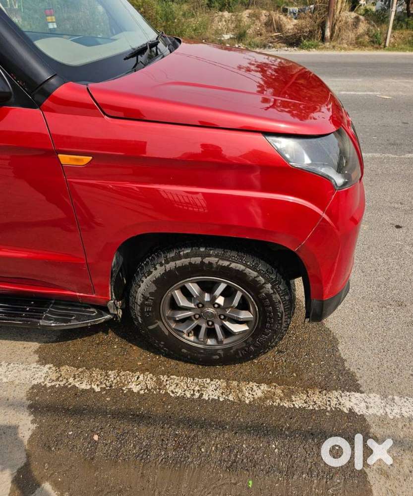 Mahindra Tuv 300 T10, 2018, Diesel