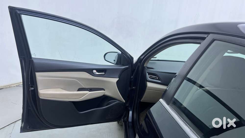 Hyundai Verna 1.5 Sx (o) Vtvt Ivt, 2020, Petrol